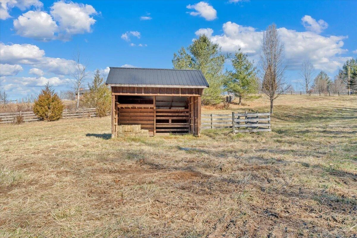 107 Ridge DR - Photo 35