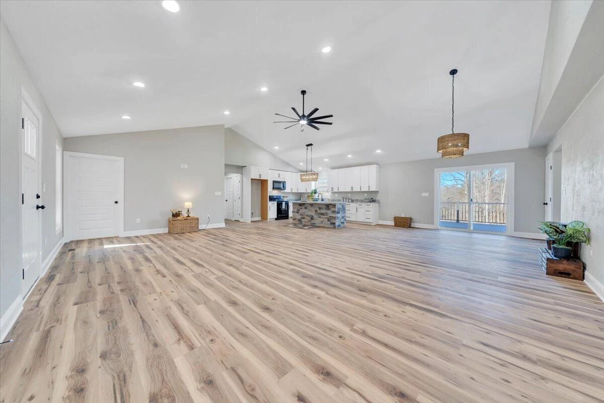 107 Ridge DR - Photo 4