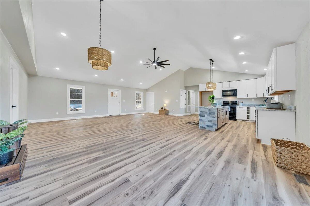 107 Ridge DR - Photo 5