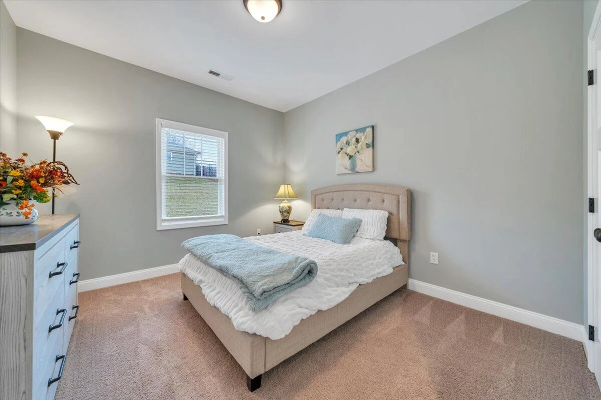 341 Bermuda DR - Photo 11
