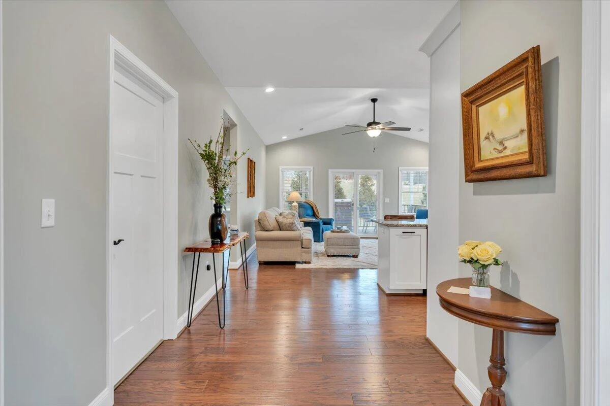341 Bermuda DR - Photo 24