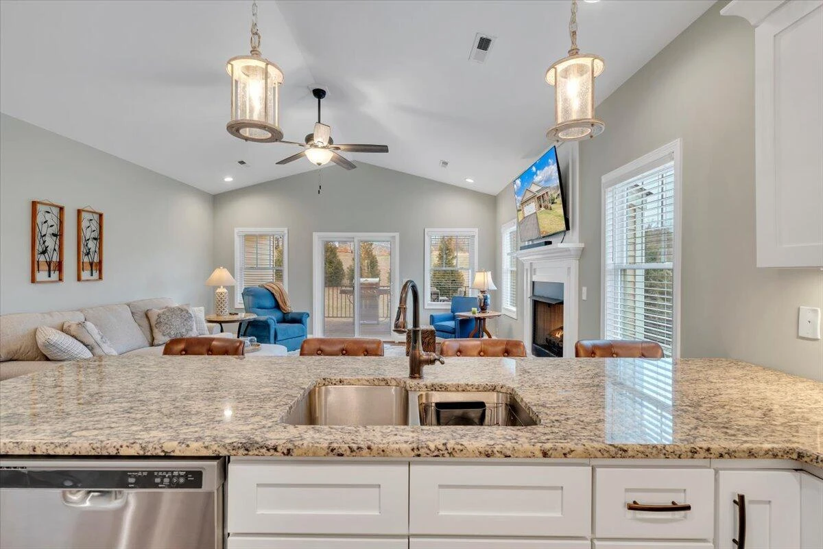 341 Bermuda DR - Photo 29