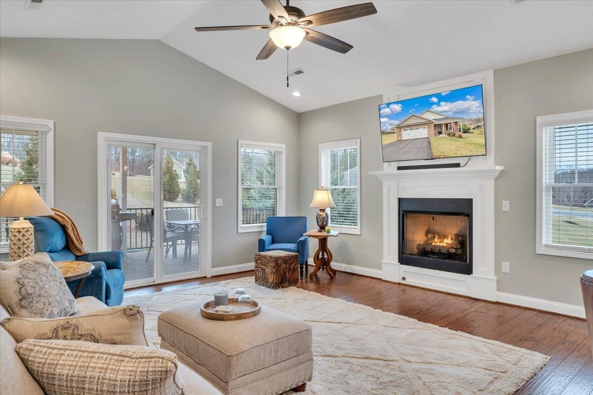 341 Bermuda DR - Photo 33