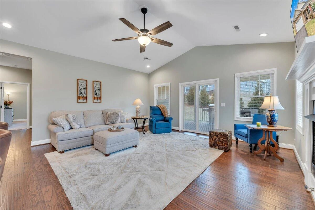 341 Bermuda DR - Photo 34