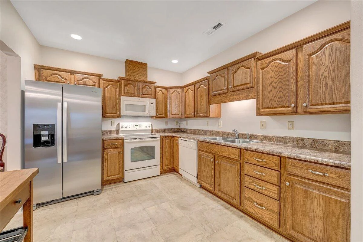 4444 Pheasant Ridge RD SW #405 - Photo 29