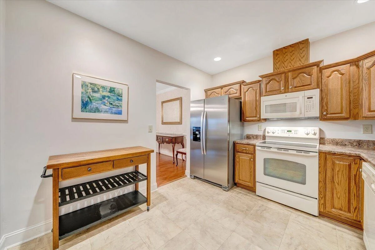 4444 Pheasant Ridge RD SW #405 - Photo 31