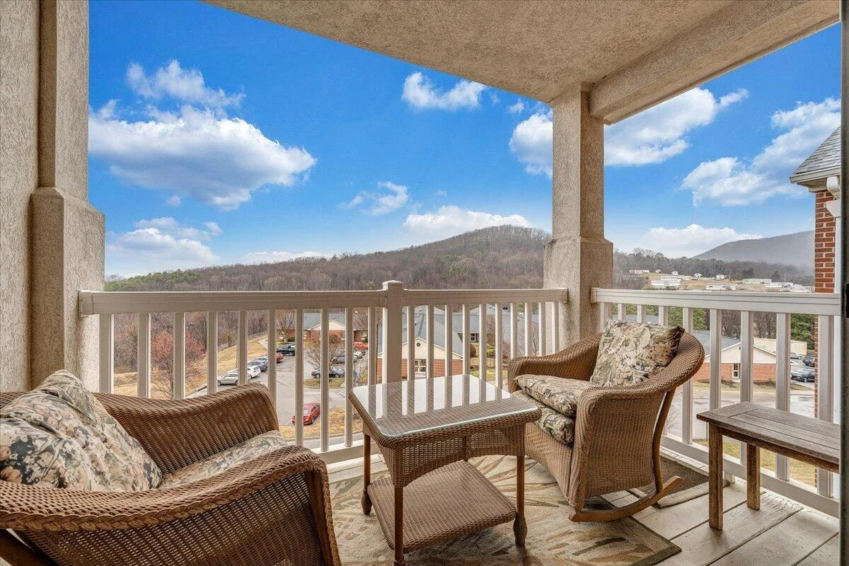 4444 Pheasant Ridge RD SW #405 - Photo 44