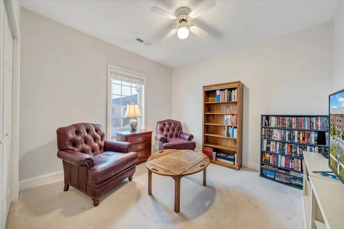 4444 Pheasant Ridge RD SW #405 - Photo 46