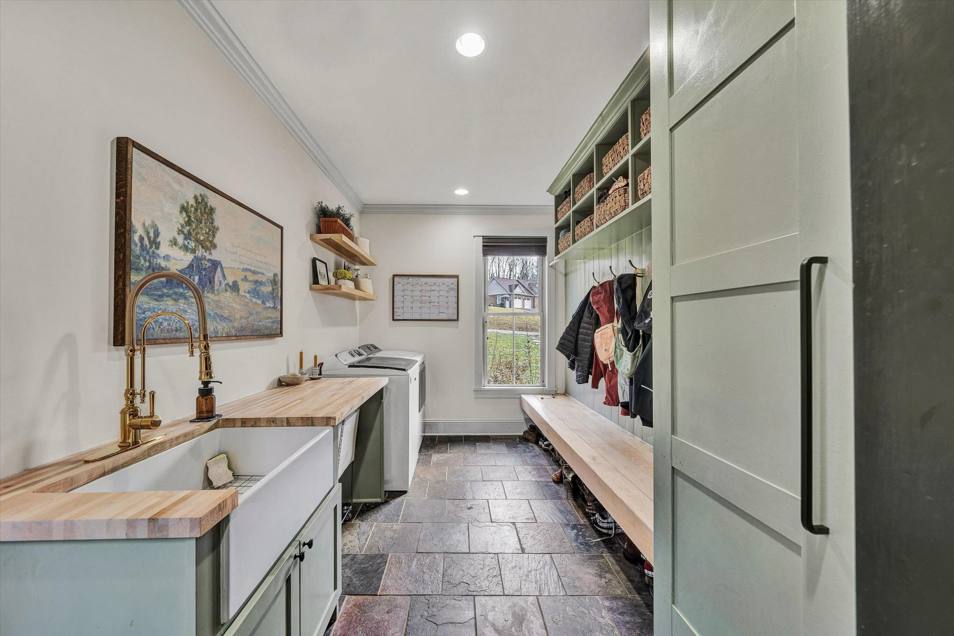 7908 Forest Creek DR - Photo 16