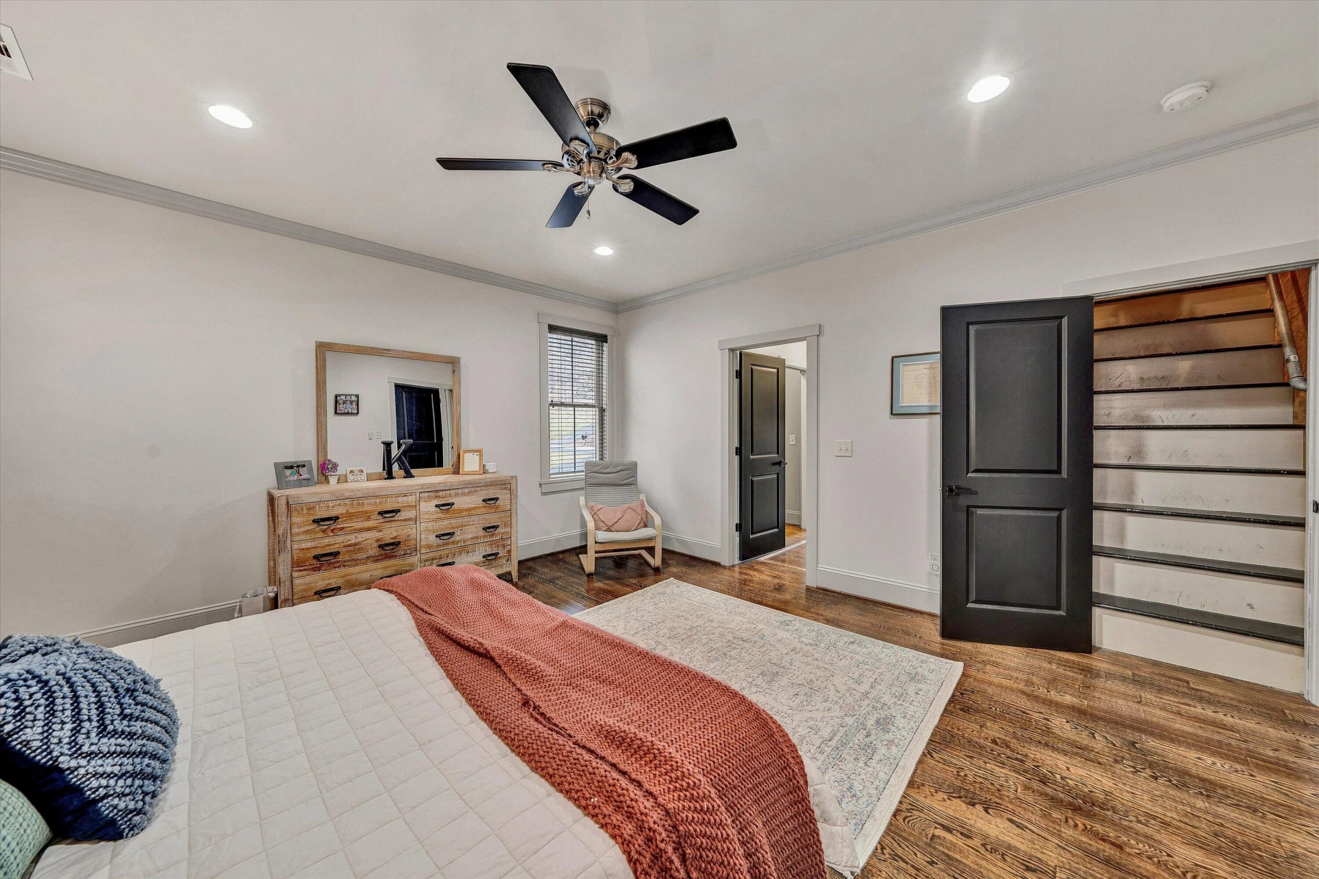 7908 Forest Creek DR - Photo 32