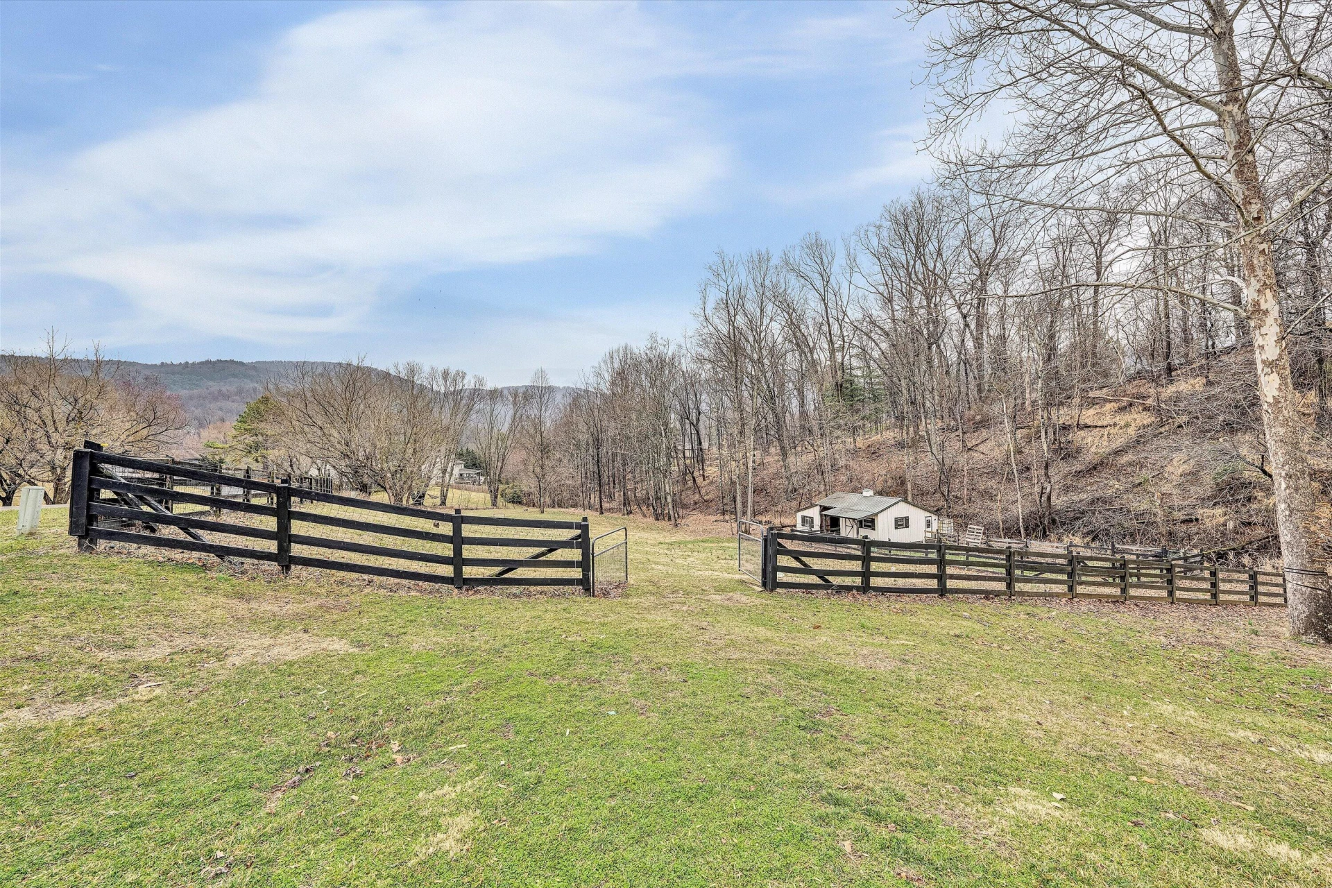 7908 Forest Creek DR - Photo 49