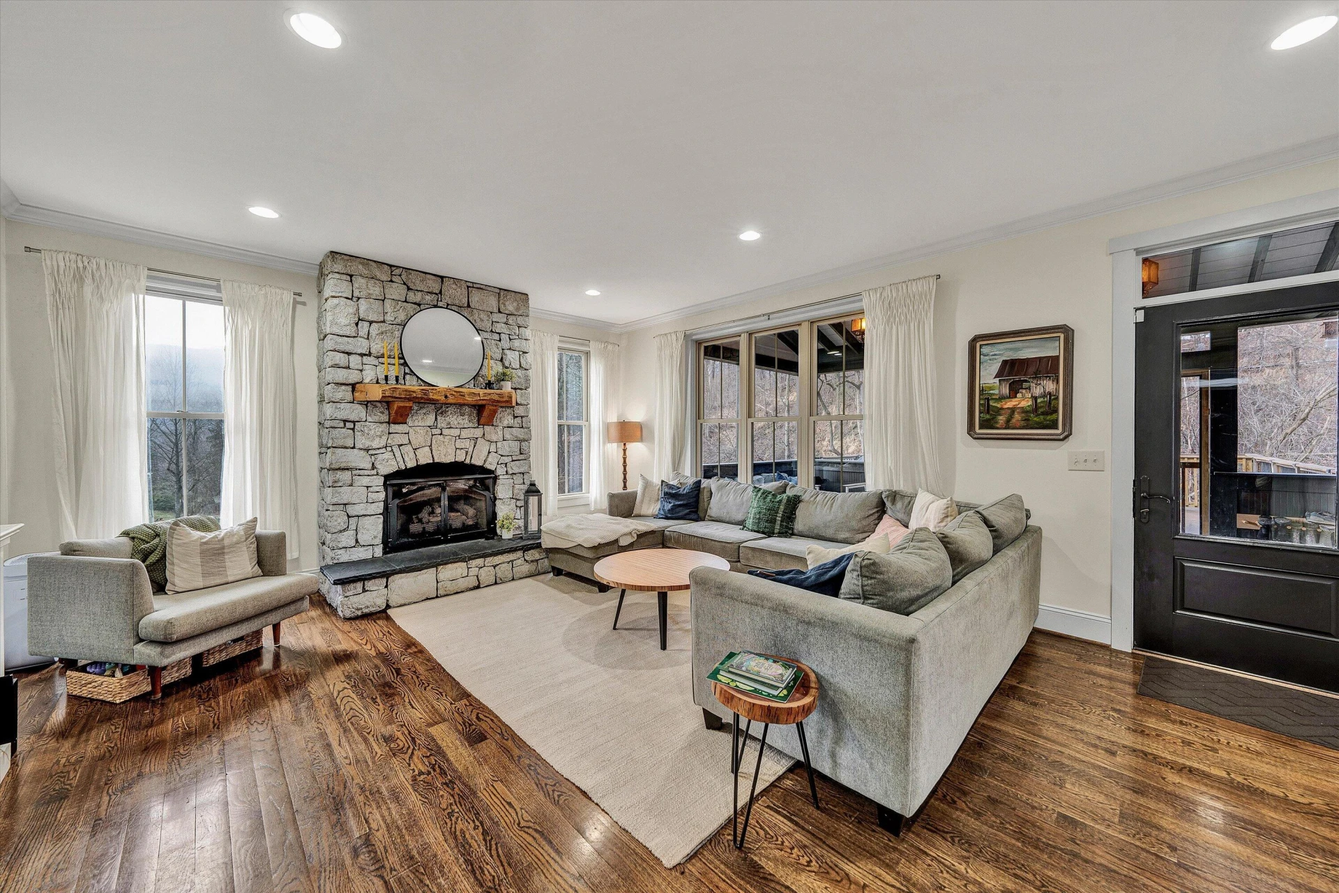 7908 Forest Creek DR - Photo 5