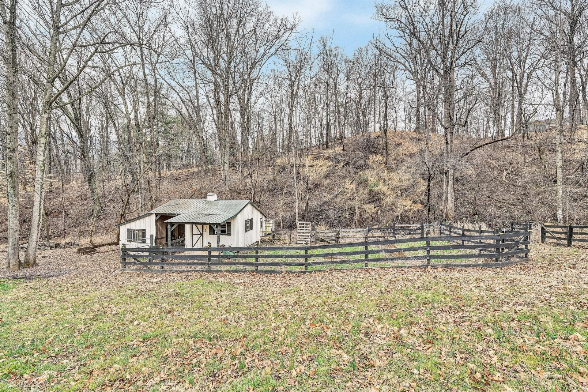 7908 Forest Creek DR - Photo 50