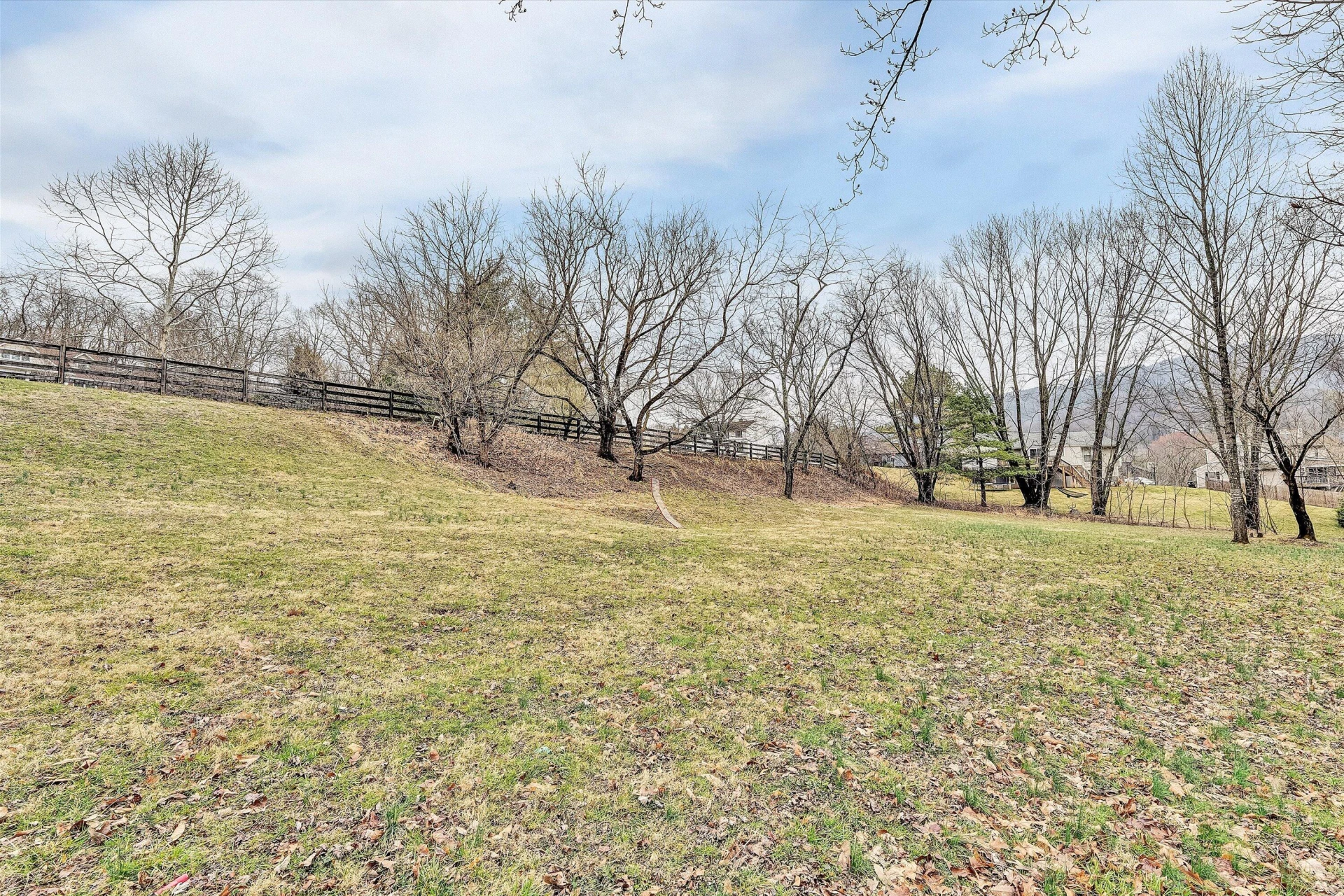 7908 Forest Creek DR - Photo 53