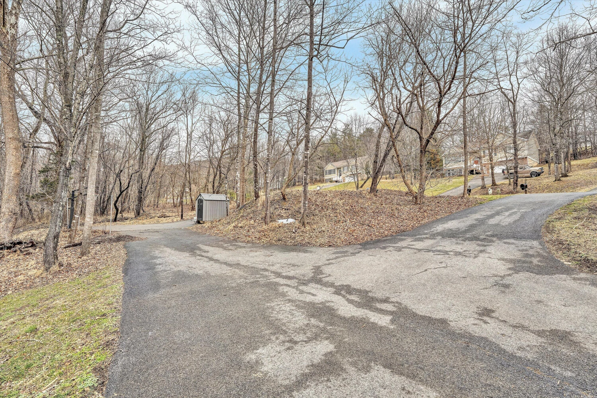 7908 Forest Creek DR - Photo 62