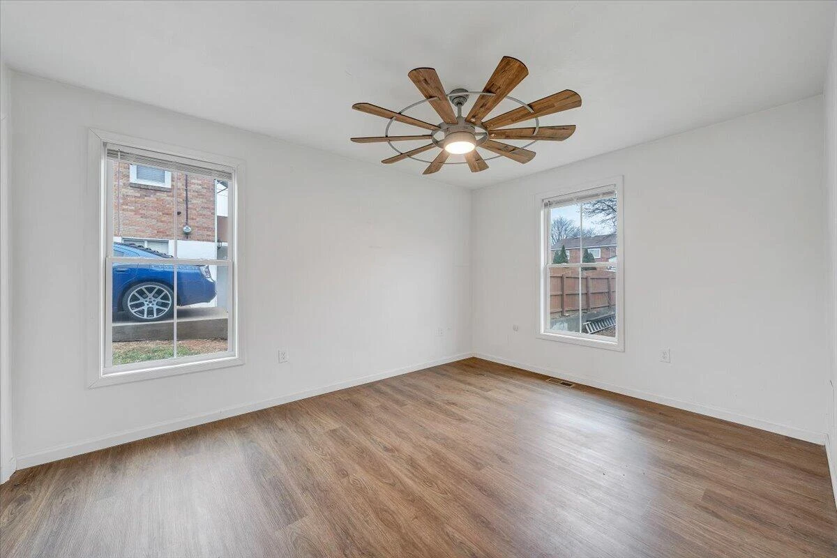 1305 22Nd ST NW - Photo 17