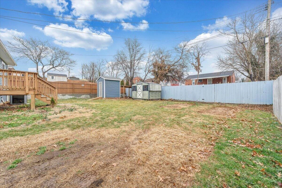 1305 22Nd ST NW - Photo 32