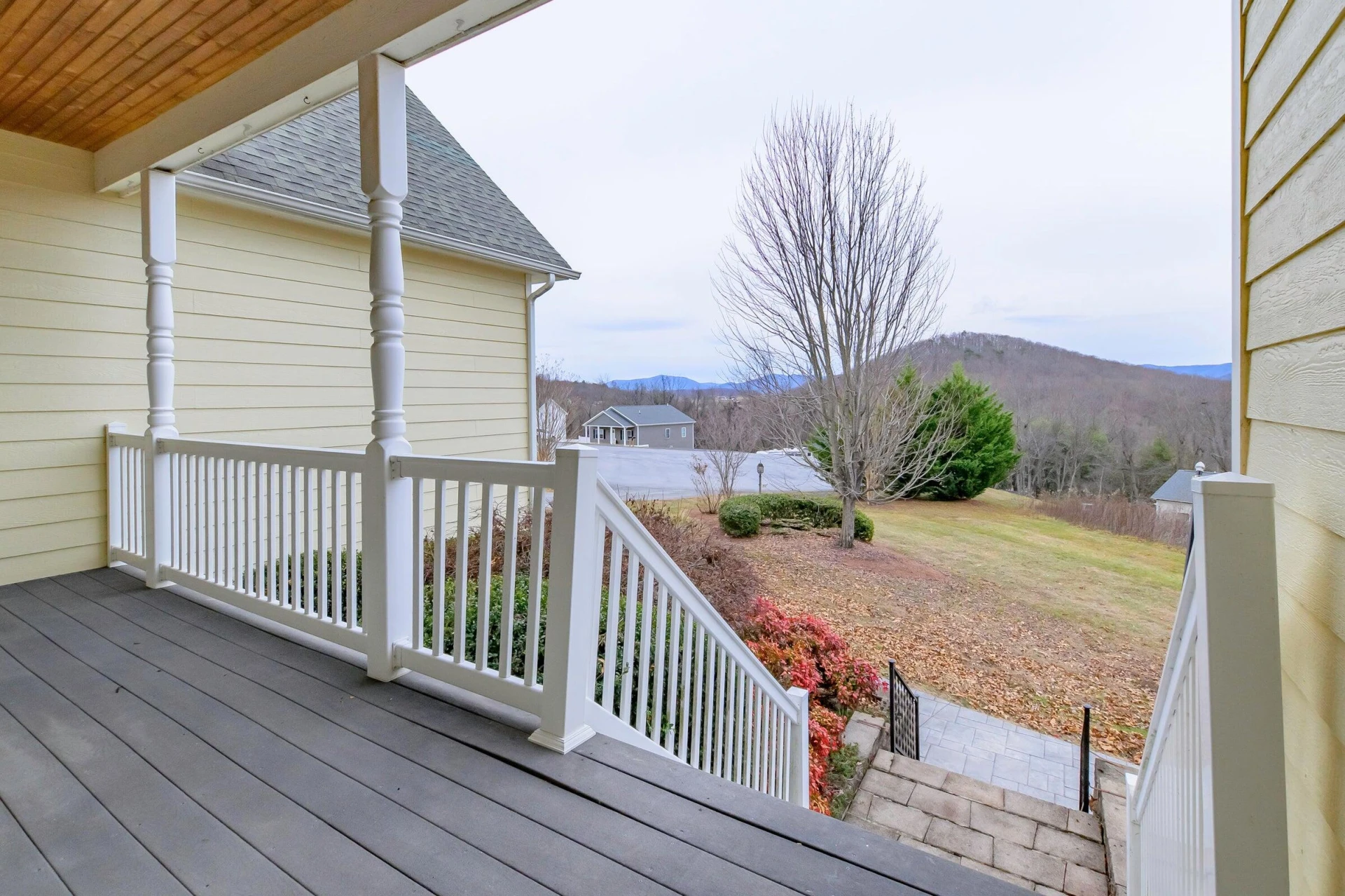 120 Spring Ridge LN - Photo 5