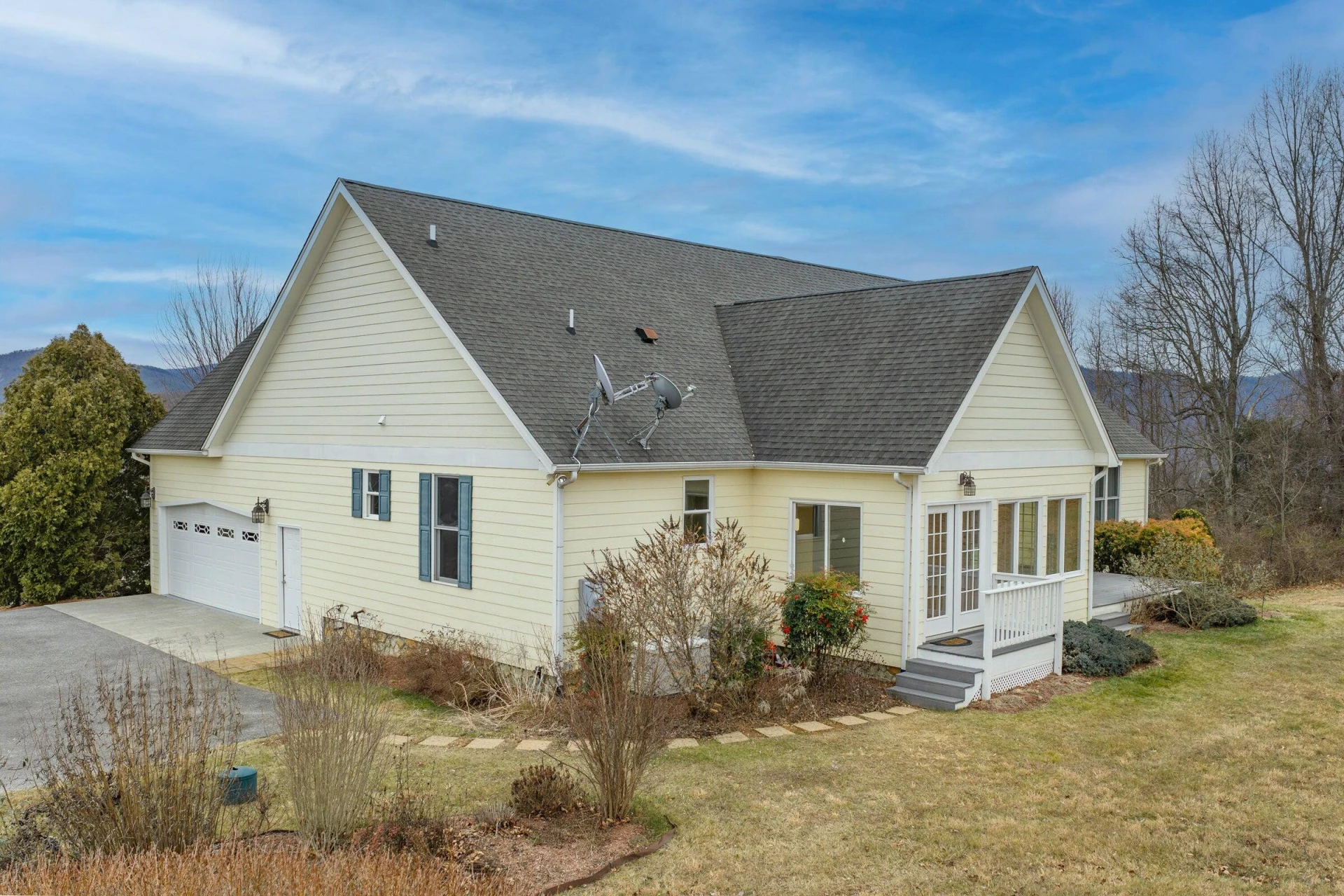 120 Spring Ridge LN - Photo 8