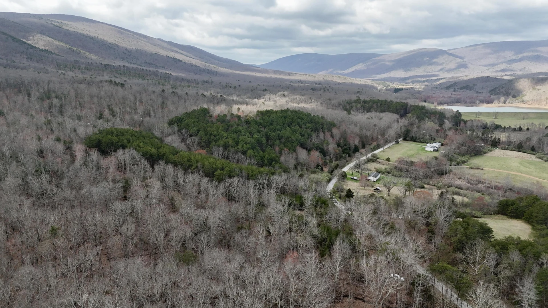 2276 Johns Creek RD - Photo 4