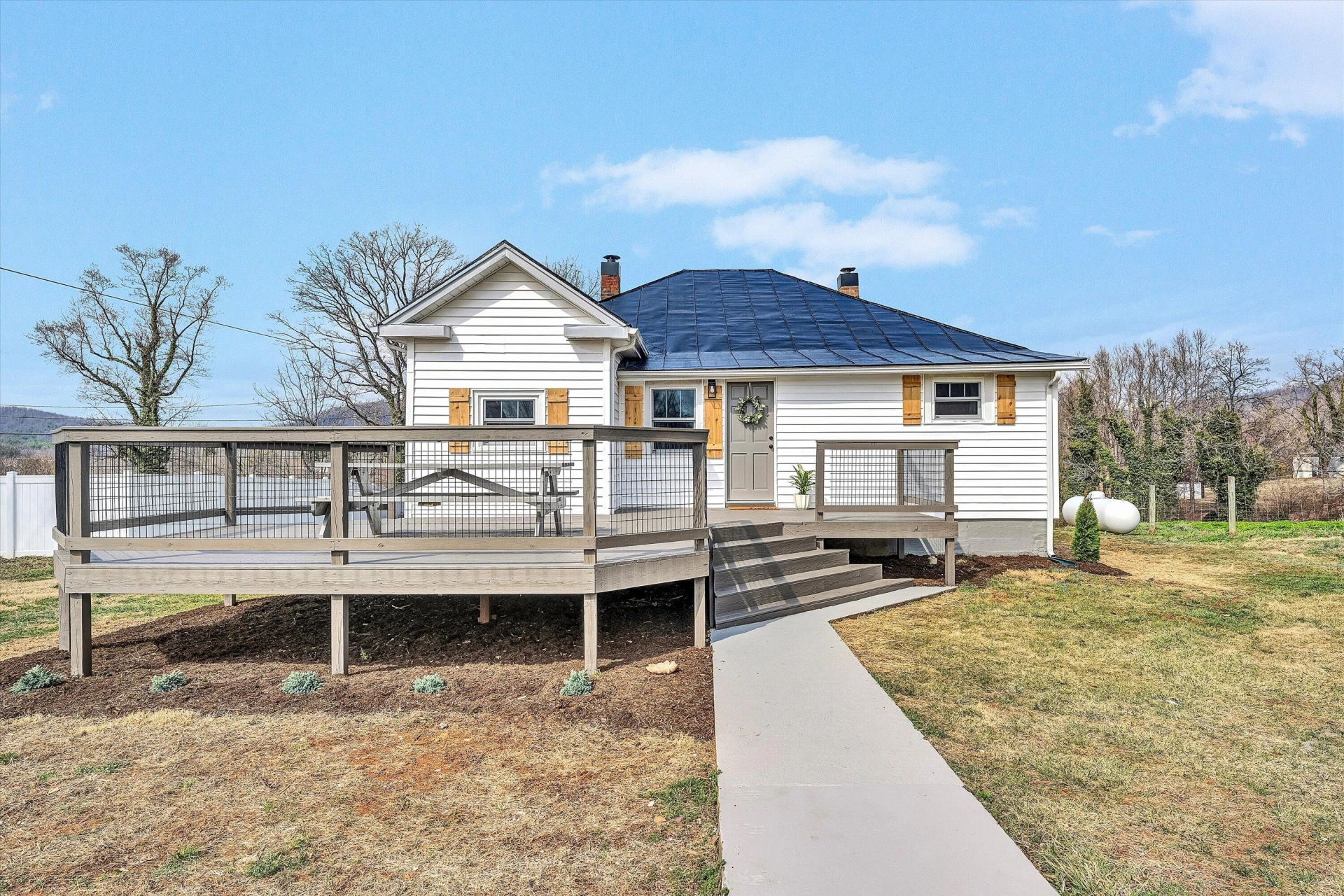 99 KASEY FARM LN