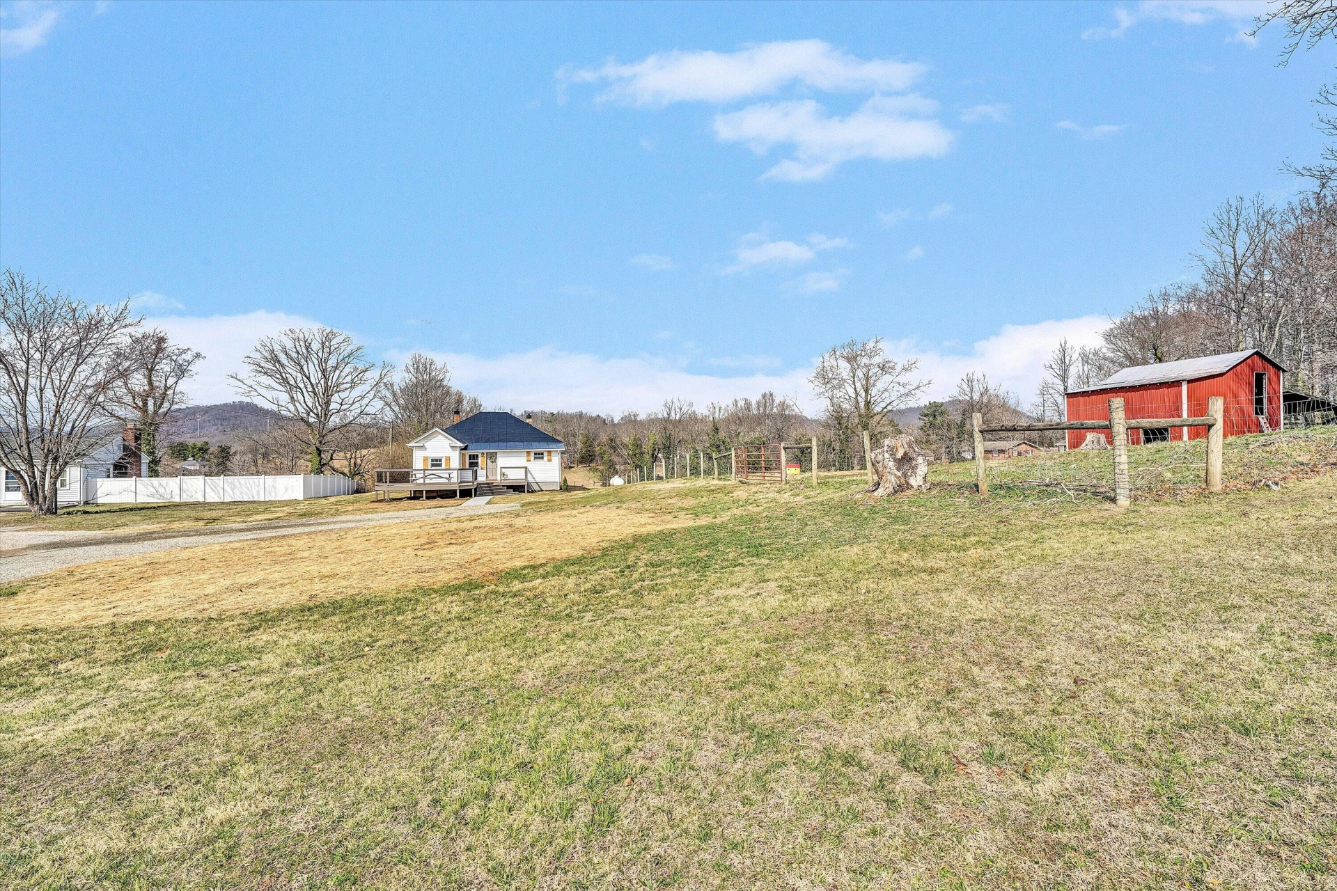 99 KASEY FARM LN - Photo 4