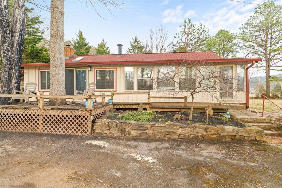 6742 Upper Craigs Creek RD