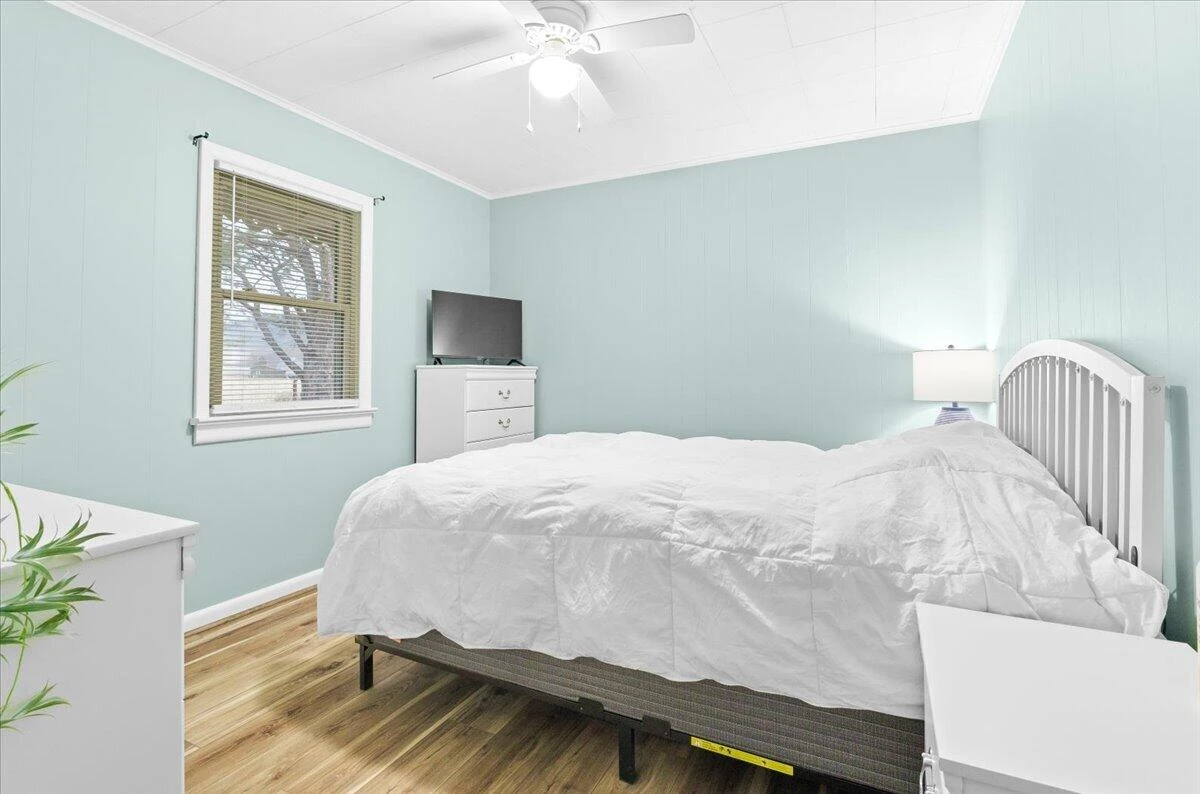 6742 Upper Craigs Creek RD - Photo 16