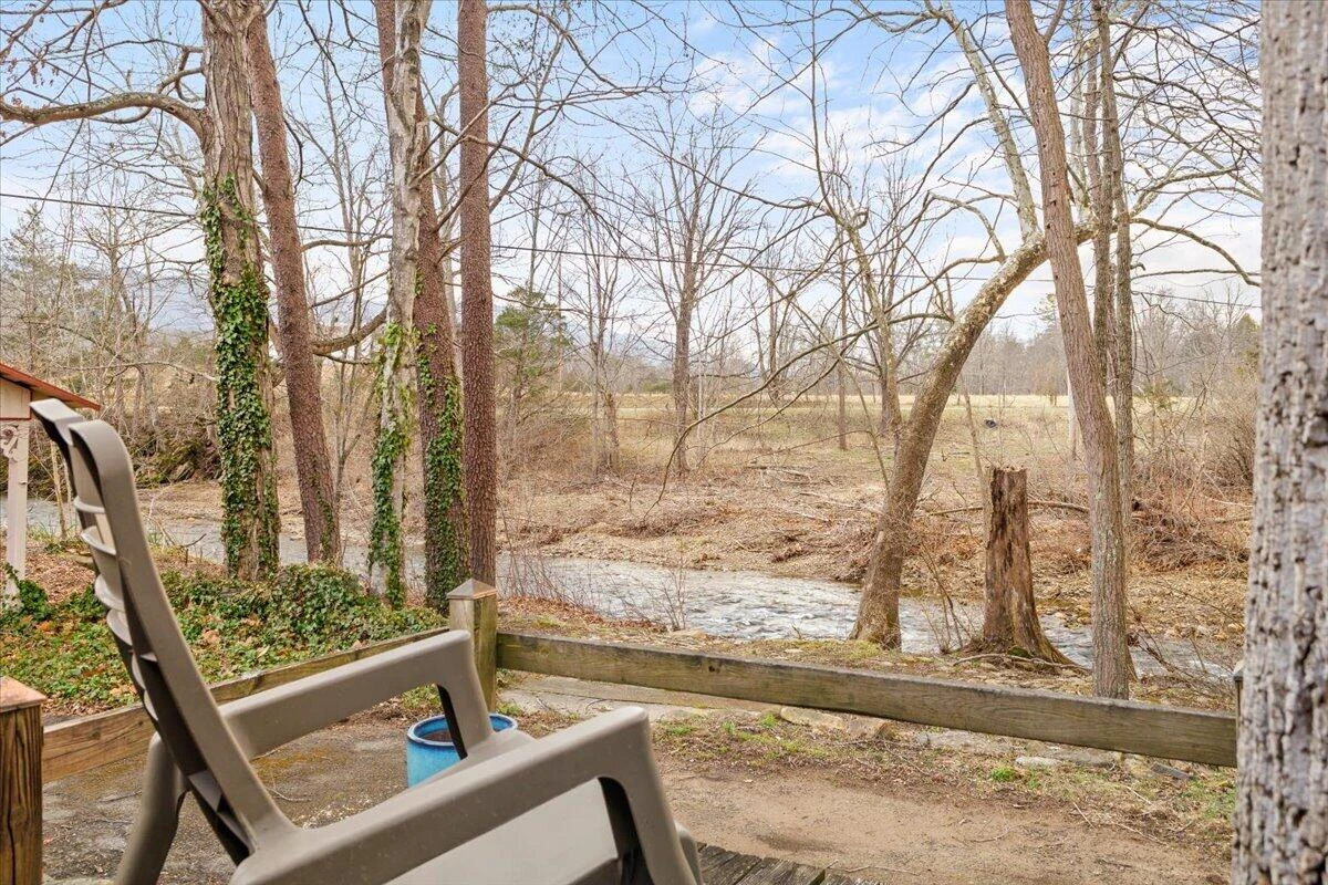 6742 Upper Craigs Creek RD - Photo 6