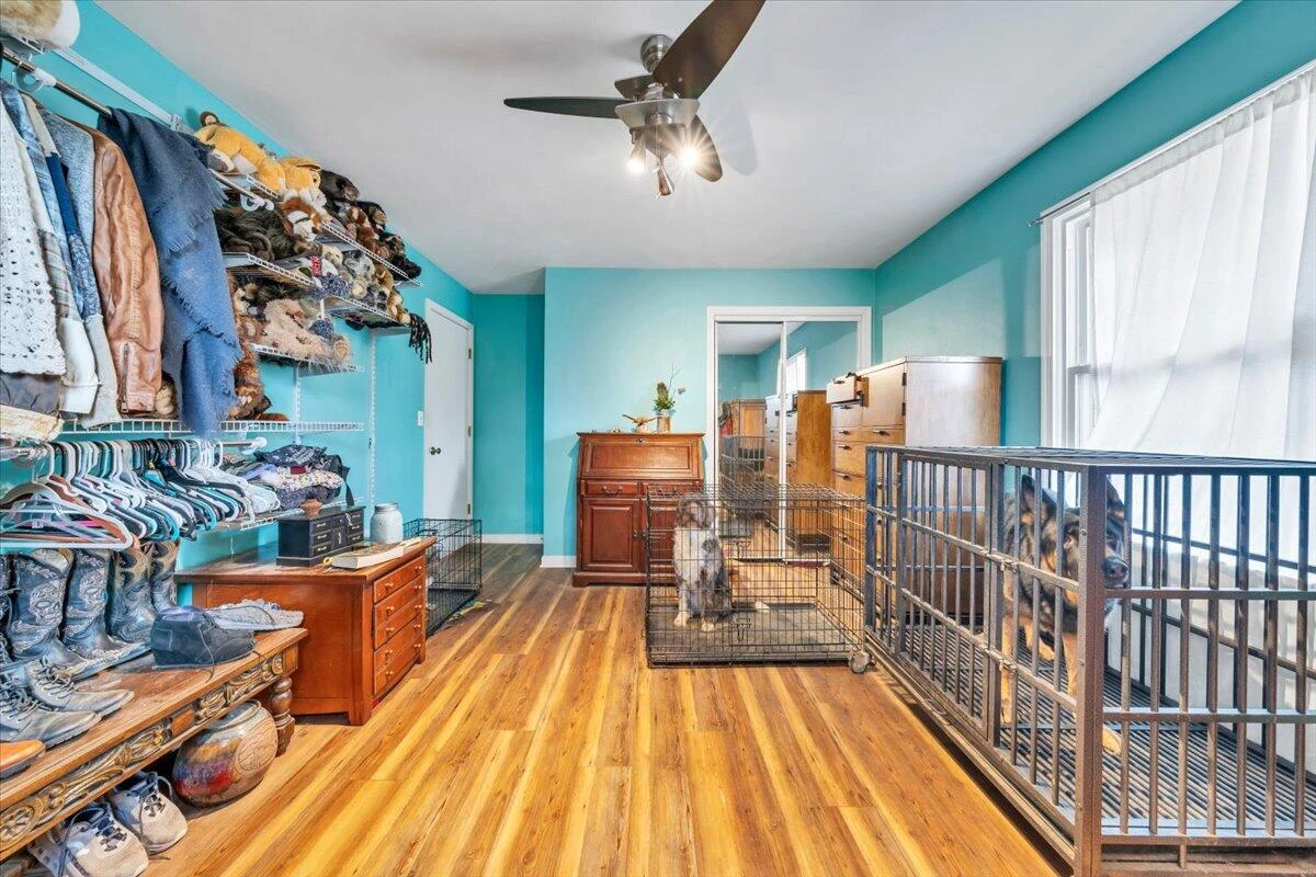 1122 Stratford DR - Photo 22