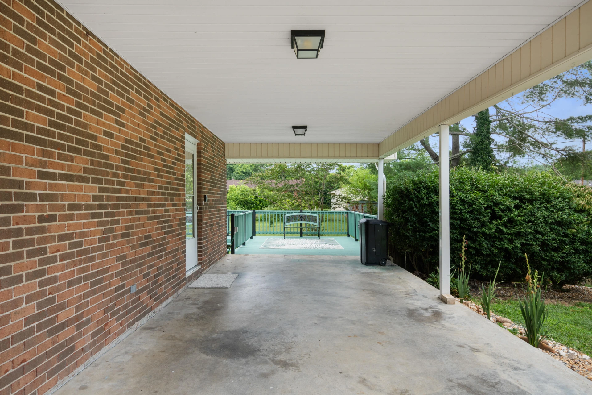 6890 Riverbend DR - Photo 46