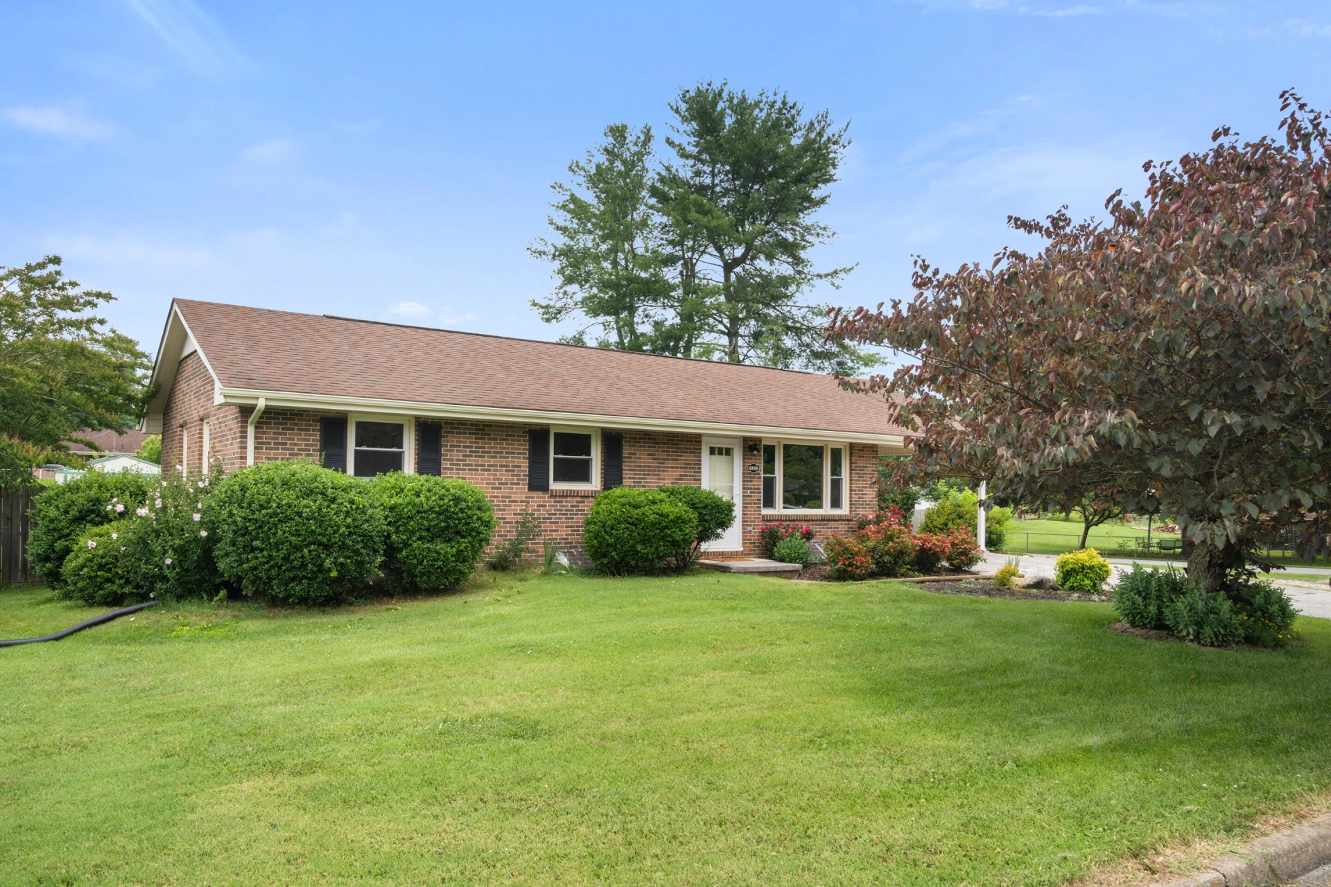 6890 Riverbend DR - Photo 49