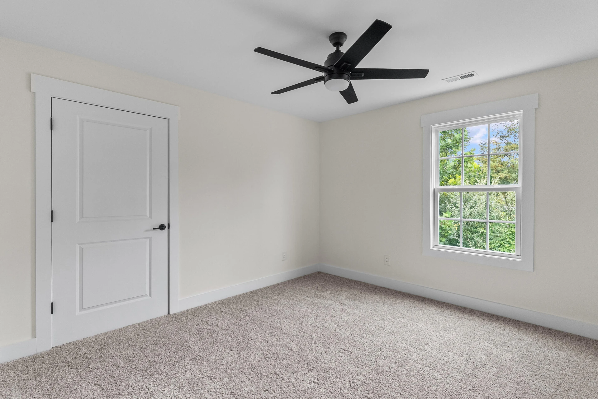1496 Bremble DR - Photo 39