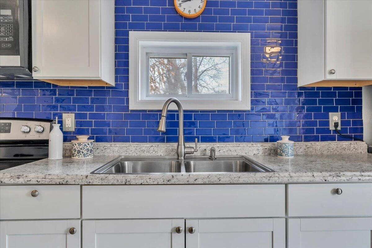 383 Ridge RD - Photo 15