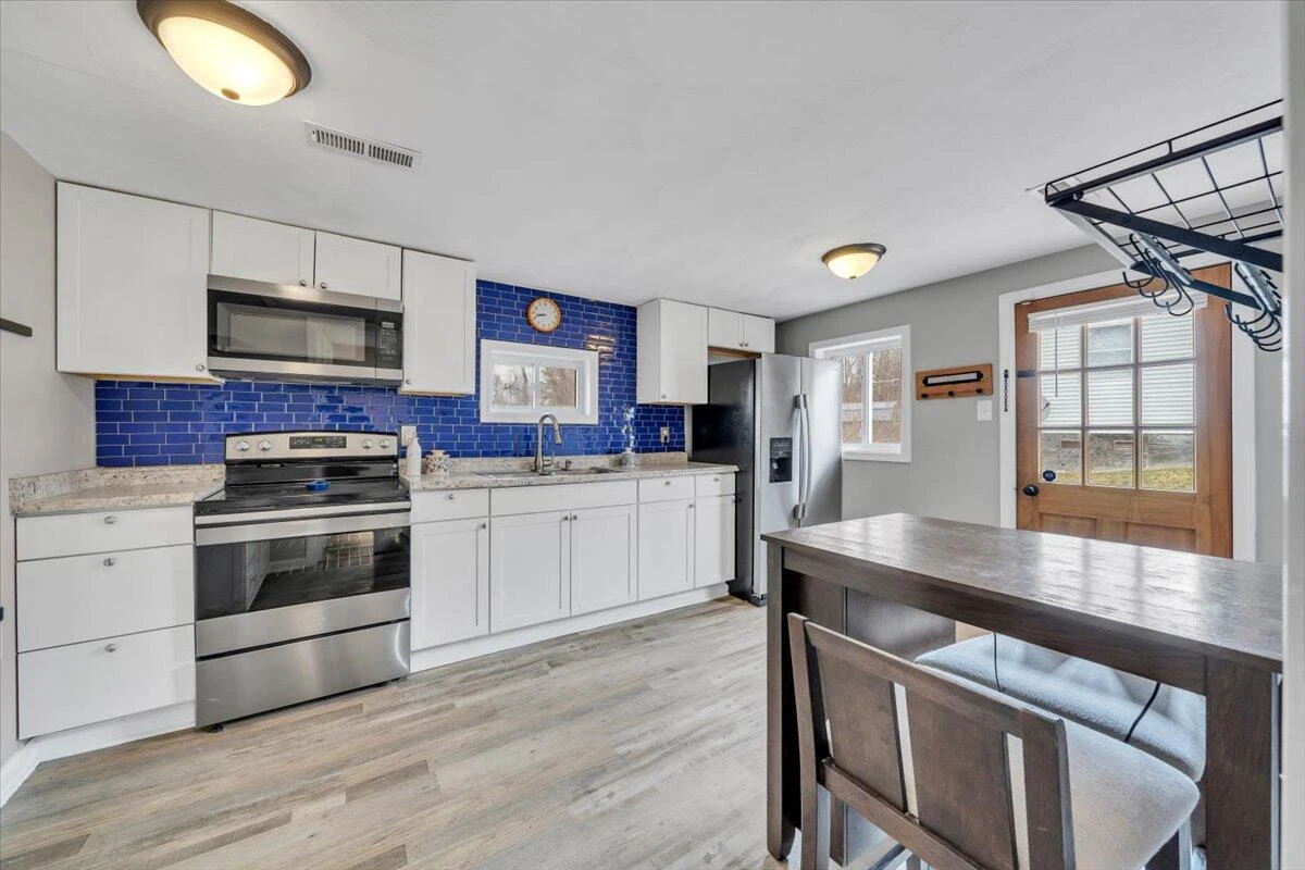 383 Ridge RD - Photo 17