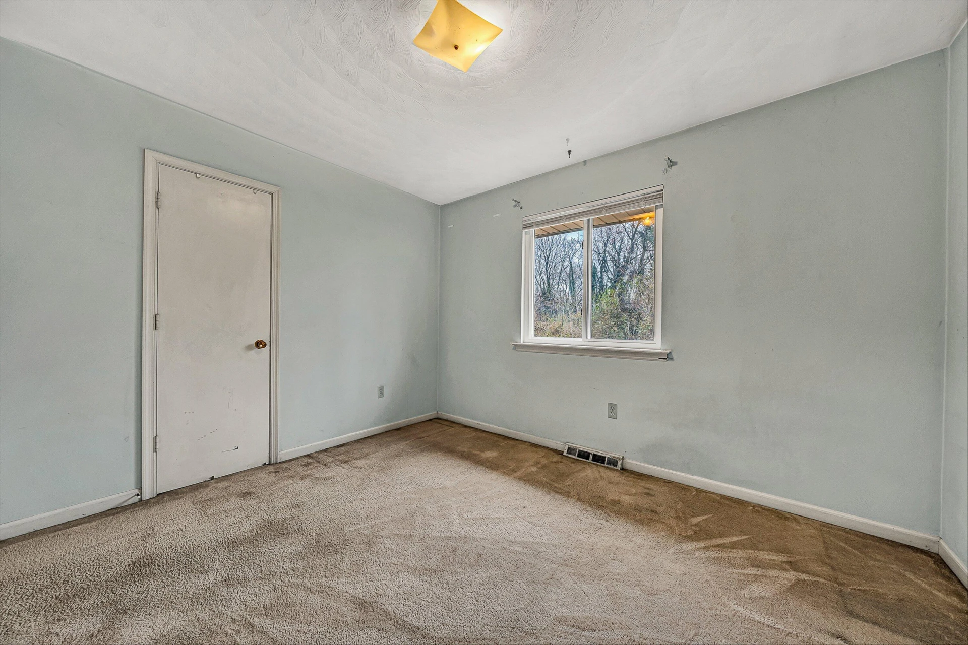938 Hedgewood DR NW - Photo 17