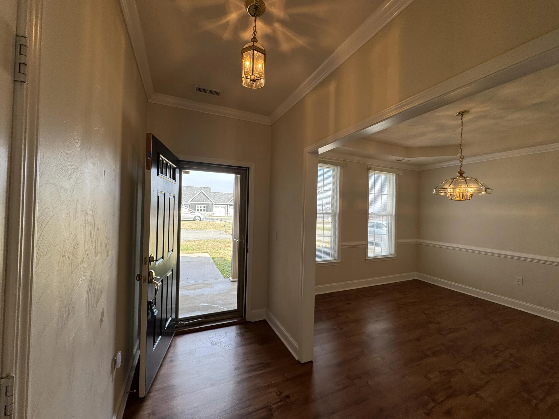 414 Kimball AVE - Photo 5
