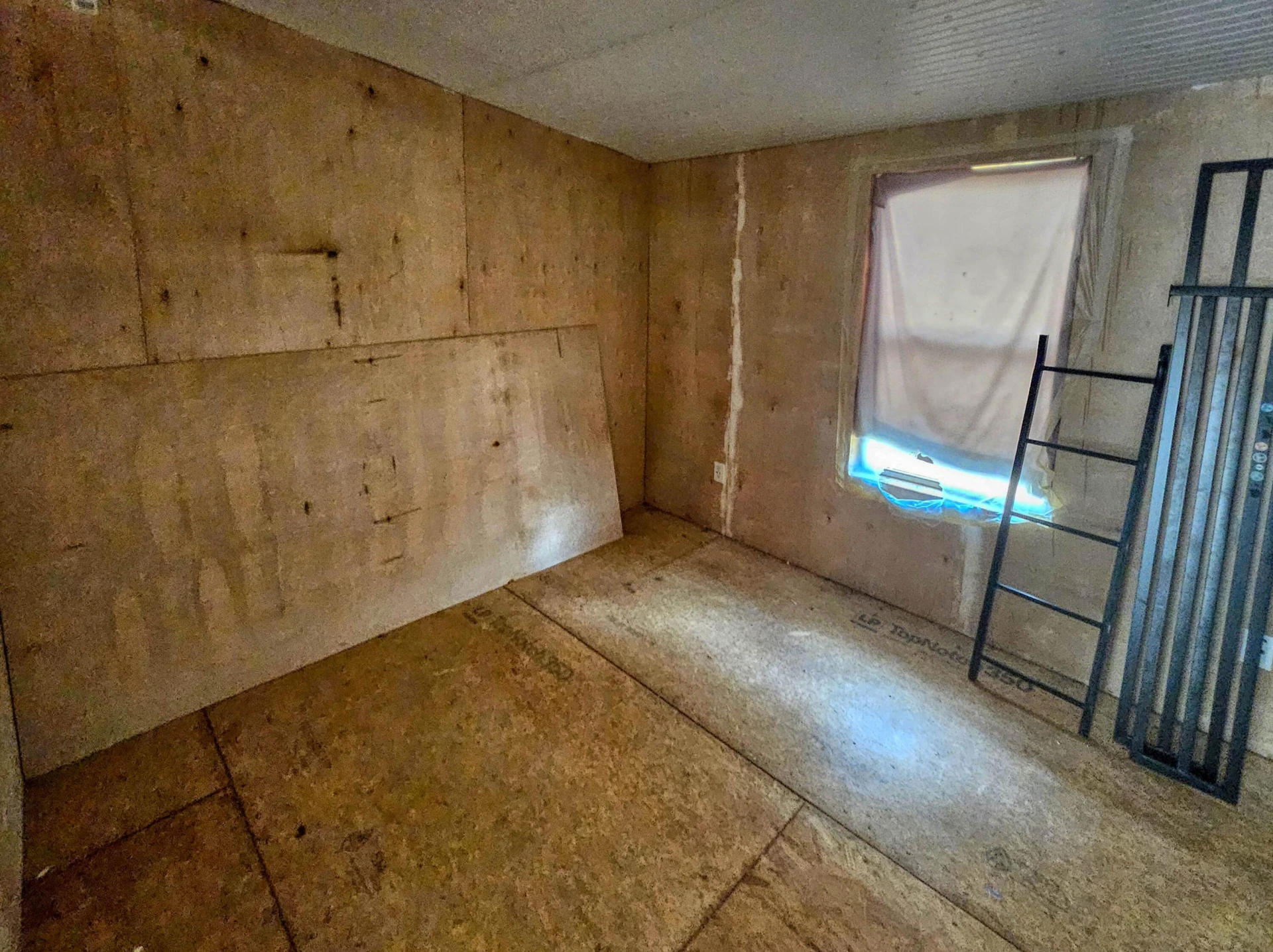 635 High View LN - Photo 9