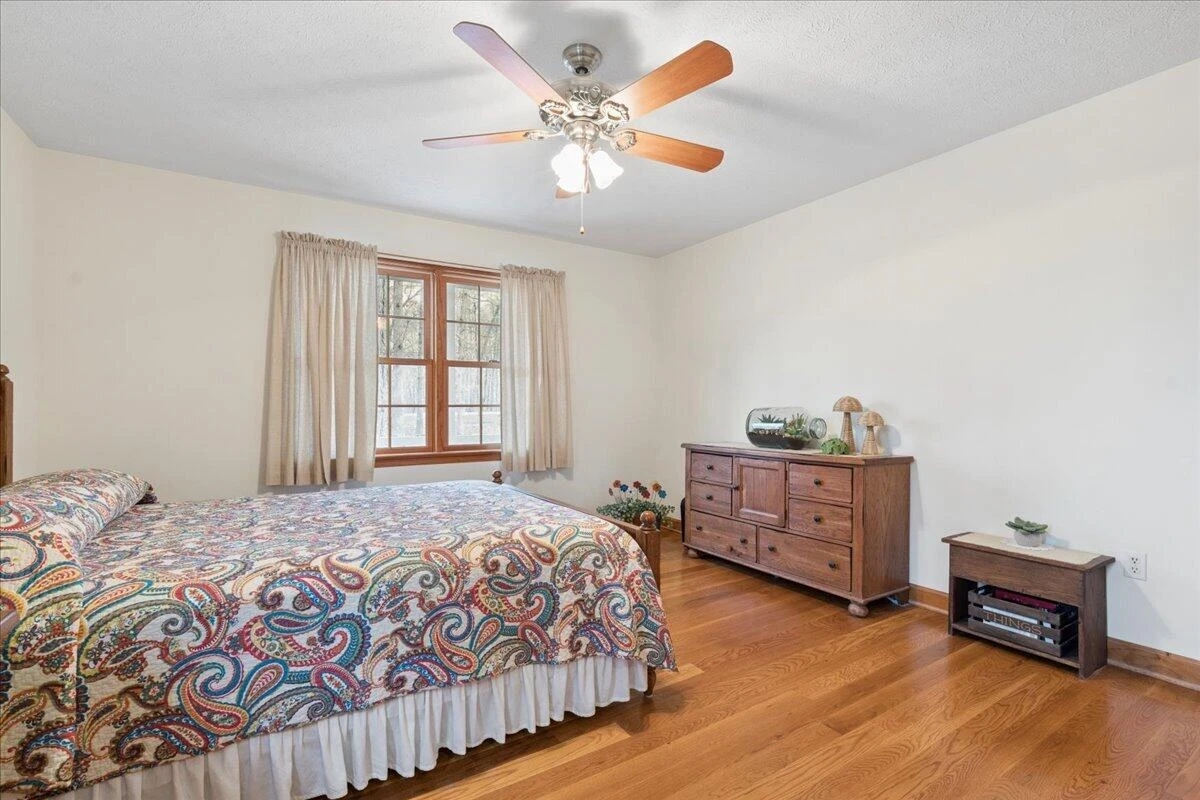 2064 Parker RD - Photo 17
