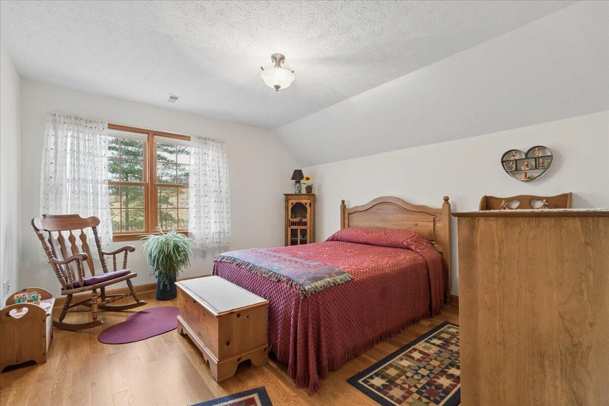 2064 Parker RD - Photo 25