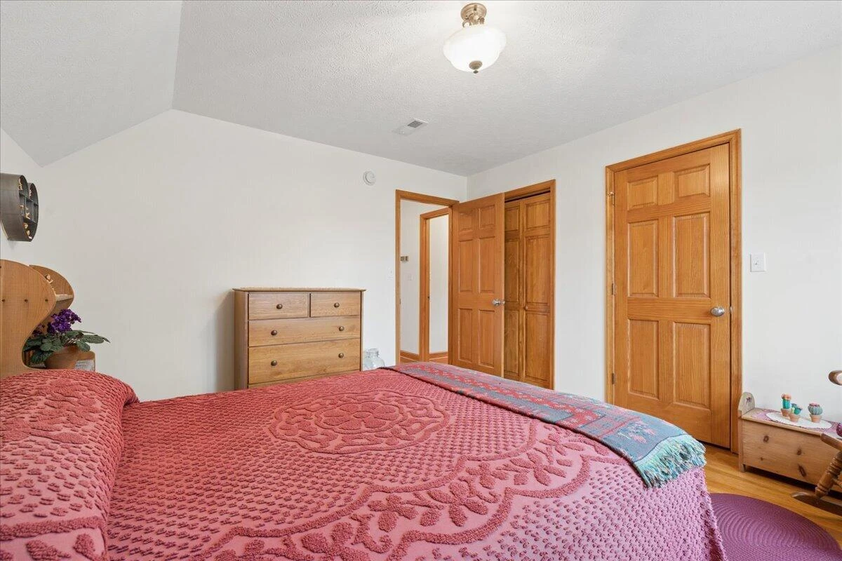 2064 Parker RD - Photo 26