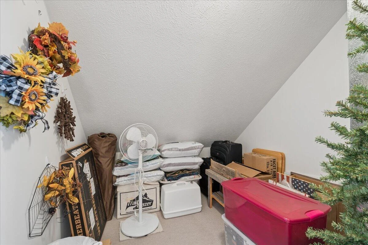 2064 Parker RD - Photo 27
