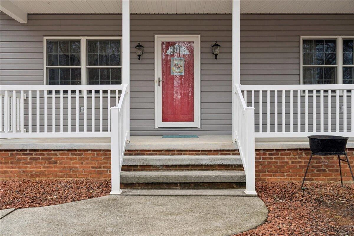 2064 Parker RD - Photo 5