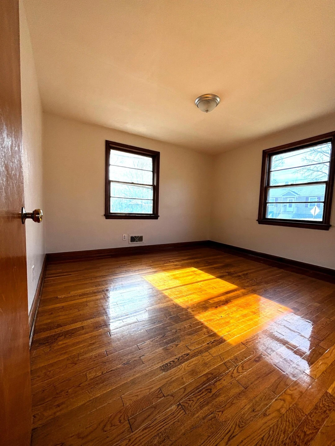 2501 Liberty RD NW - Photo 6