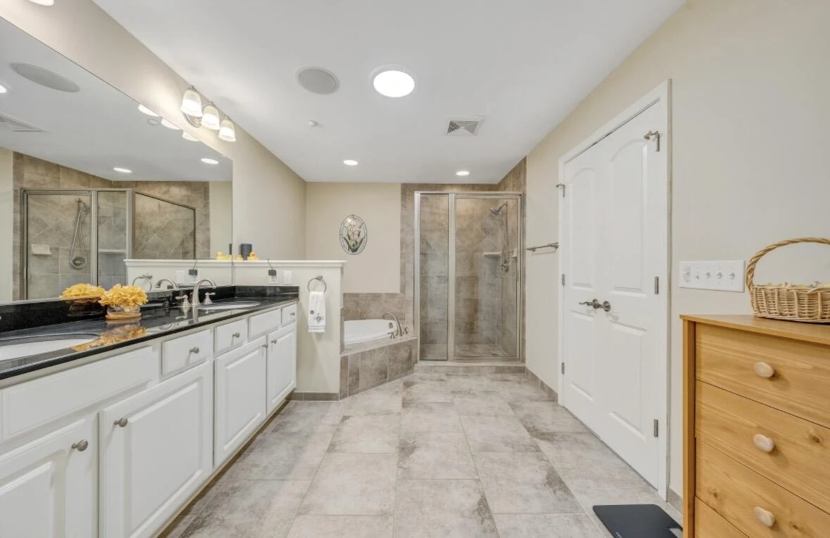 100 Bridgewater Pointe PL #403 - Photo 14