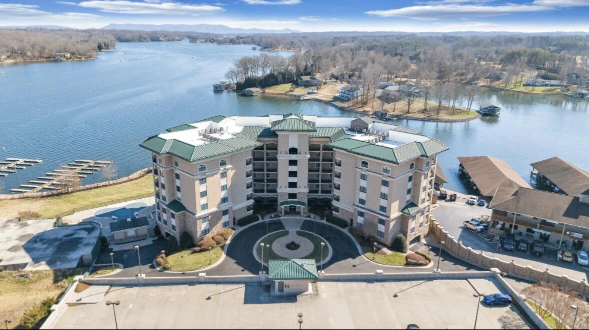 100 Bridgewater Pointe PL #403 - Photo 25