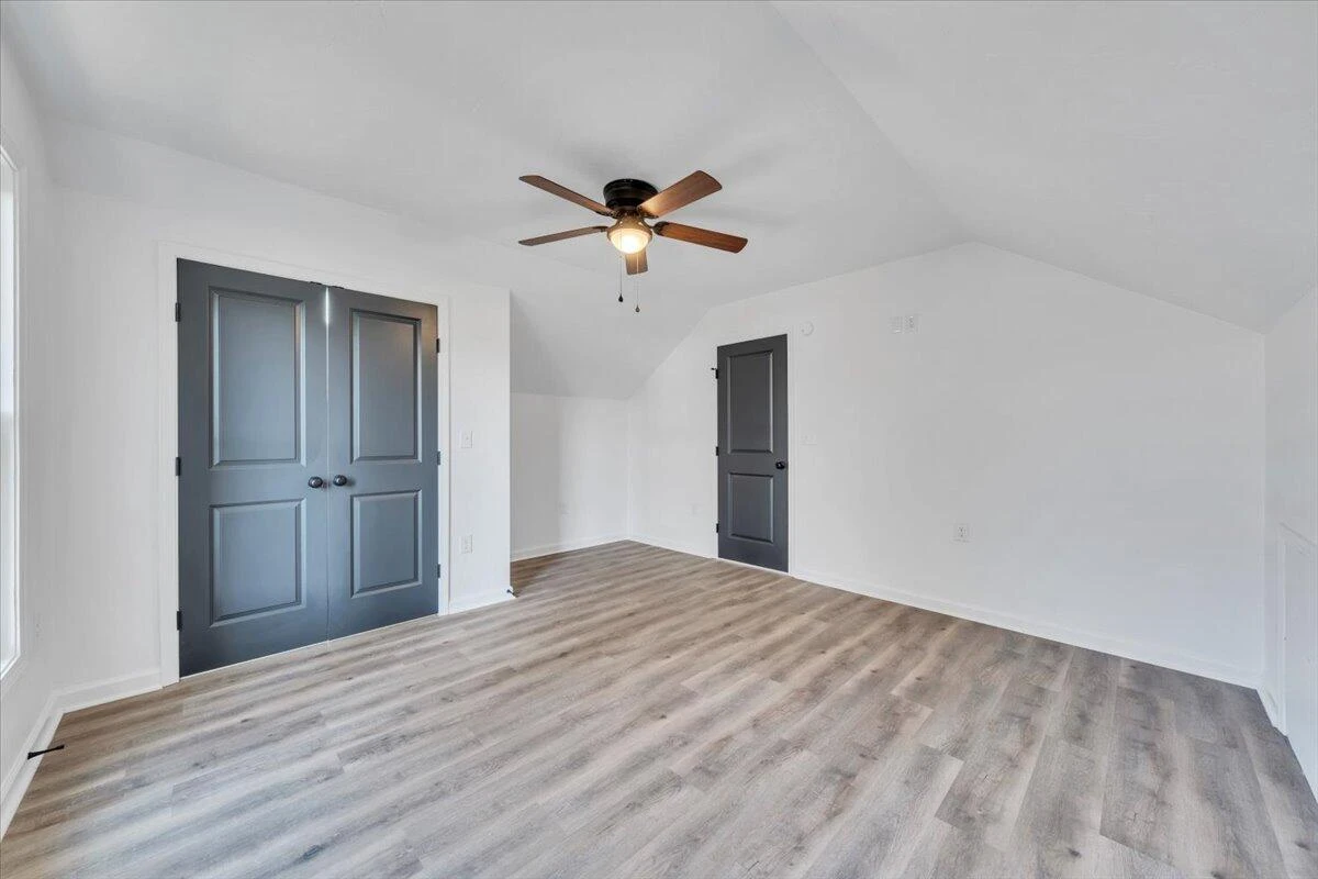 2226 Rutherford AVE NW - Photo 24