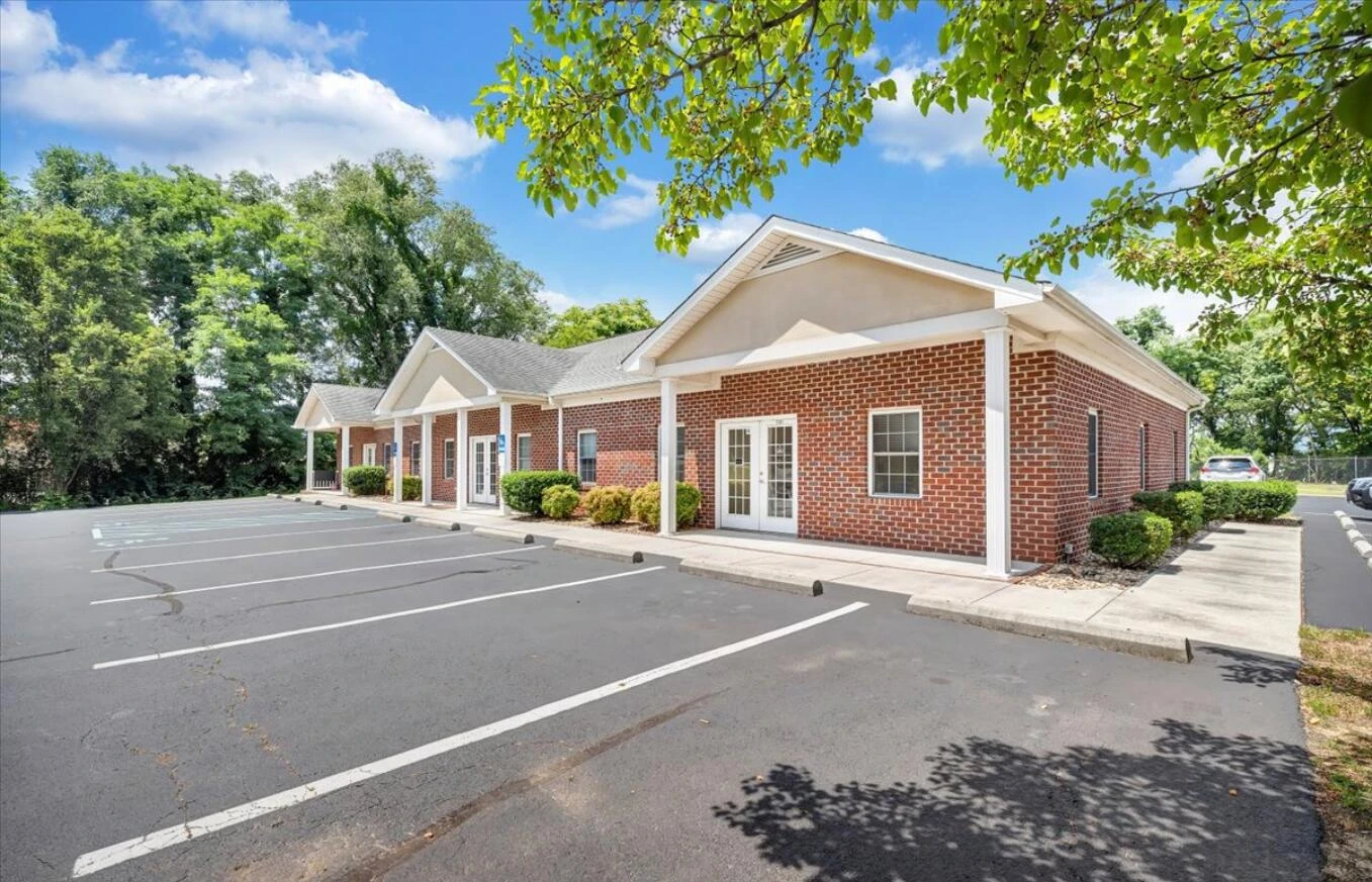 1101 Electric RD