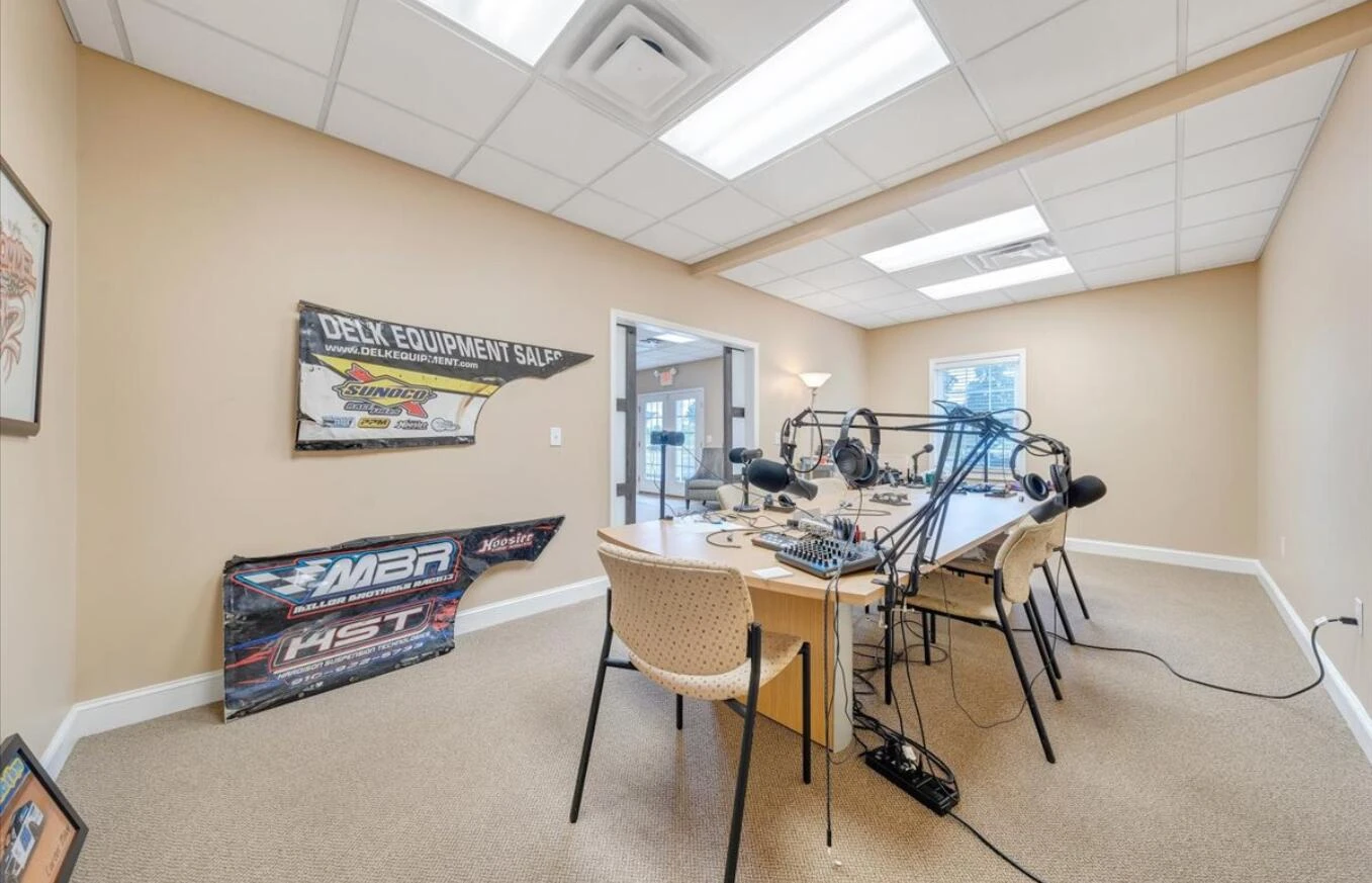 1101 Electric RD - Photo 13