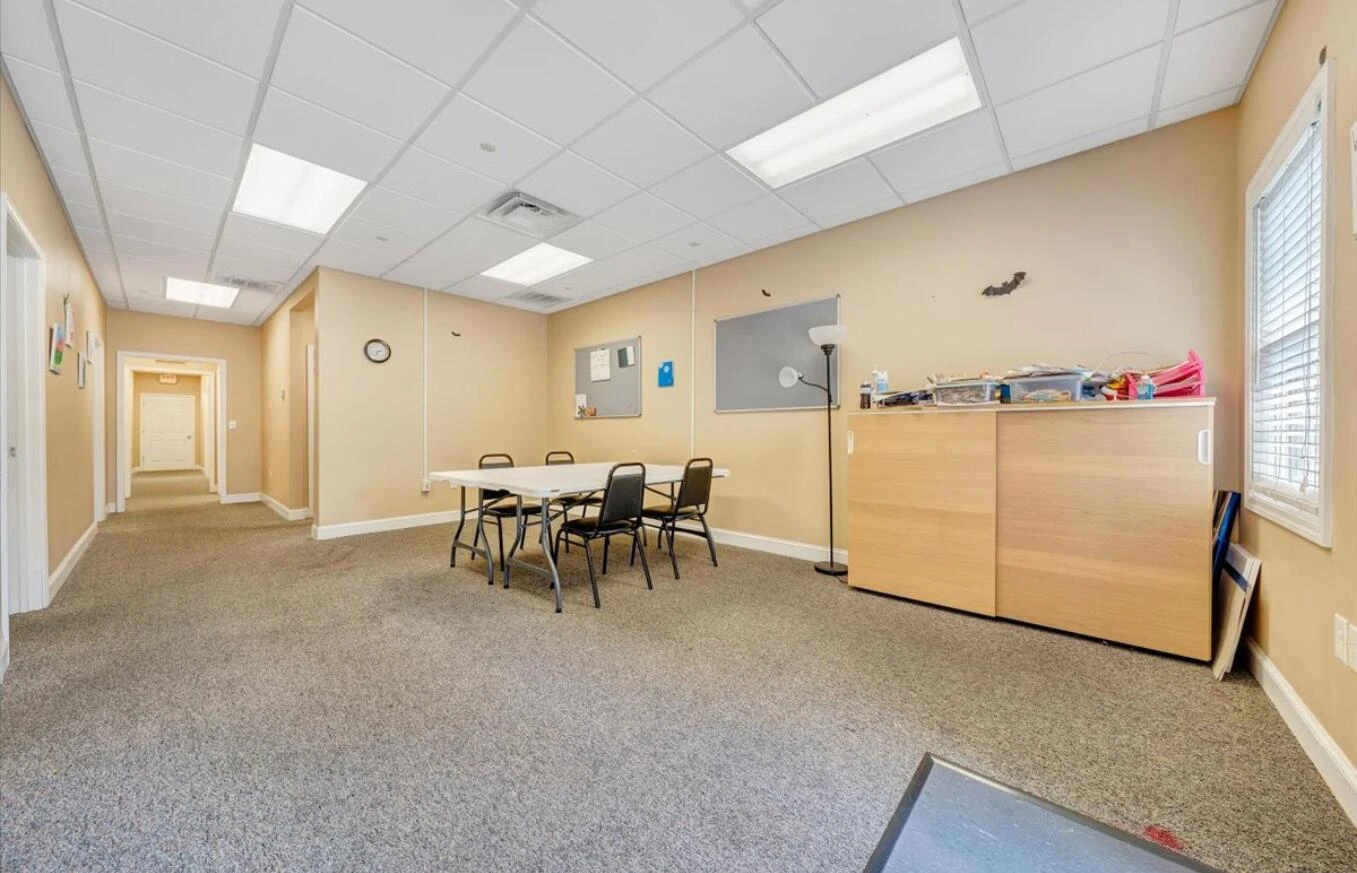 1101 Electric RD - Photo 5